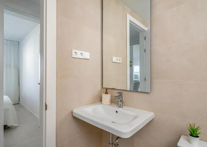 Apartment Middel Views By Costarentals - Ref 64 *