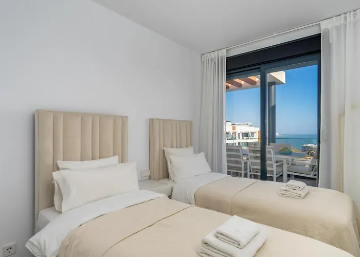 Middel Views By Costarentals - Ref 64