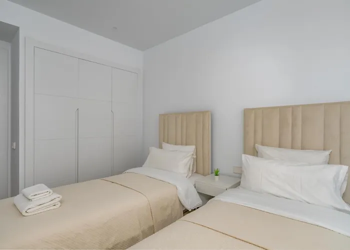 Middel Views By Costarentals - Ref 64 * Fuengirola