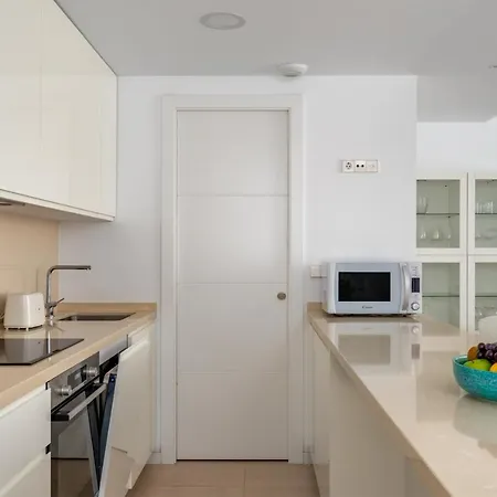 Middel Views By Costarentals - Ref 64 Apartment